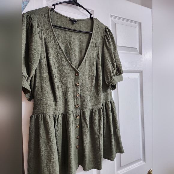 Torrid Blouse - Picture 1 of 2